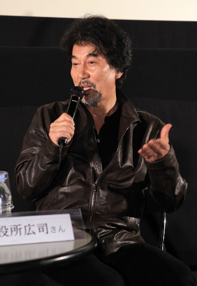 「特集 役者一代・役所広司」『キツツキと雨』舞台あいさつギャラリー（2枚目）