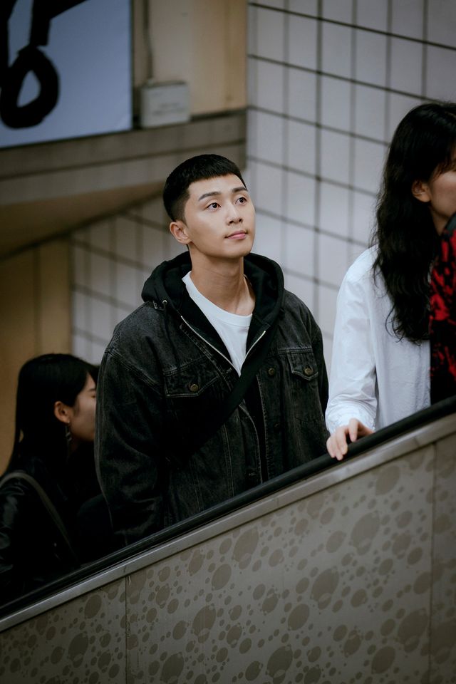 話題の韓国ドラマ「梨泰院クラス」パク・ソジュン演じるパク・セロイ！制服姿も【12枚】（7枚目）