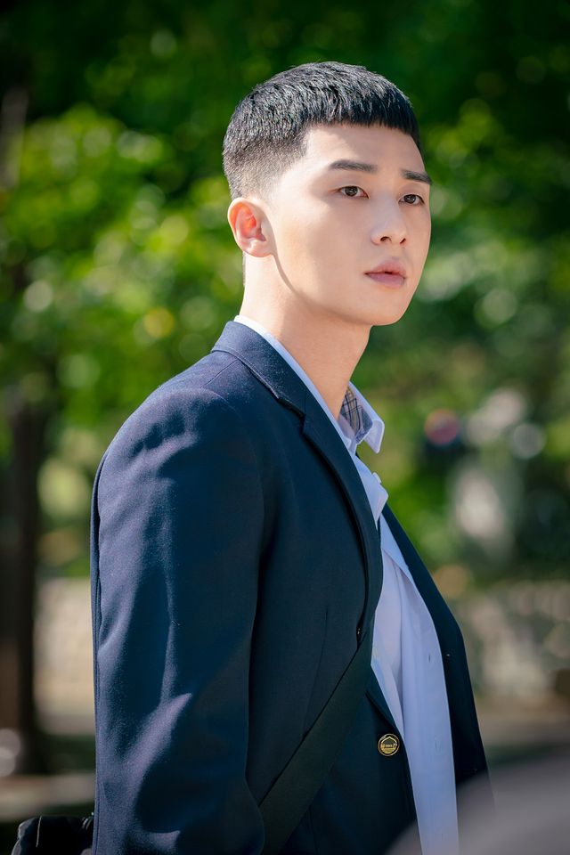 話題の韓国ドラマ「梨泰院クラス」パク・ソジュン演じるパク・セロイ！制服姿も【12枚】（10枚目）