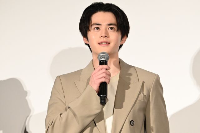 綾瀬はるか、ファーストサマーウイカ、松本穂香ら美の競演 映画『ファーストボイス』初日舞台挨拶（10枚目）