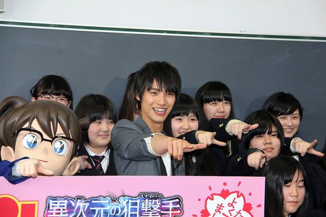 福士蒼汰、女子高でサプライズ課外授業！フォトギャラリー（11枚目）