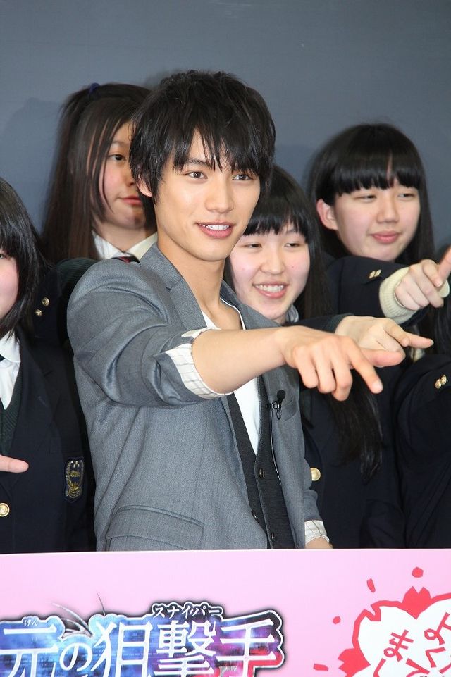 福士蒼汰、女子高でサプライズ課外授業！フォトギャラリー（13枚目）