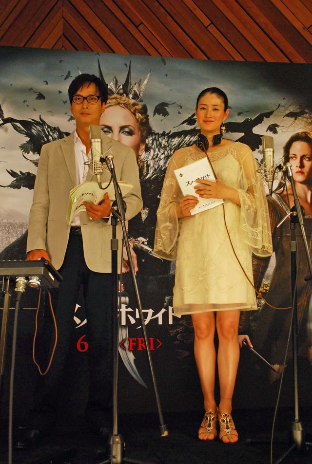 映画『スノーホワイト』アフレコ収録フォトギャラリー（4枚目）