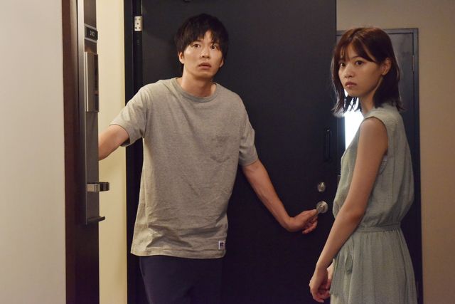 見つめ合う二階堂と黒島！ドラマ「あなたの番です」18話場面写真（9枚目）