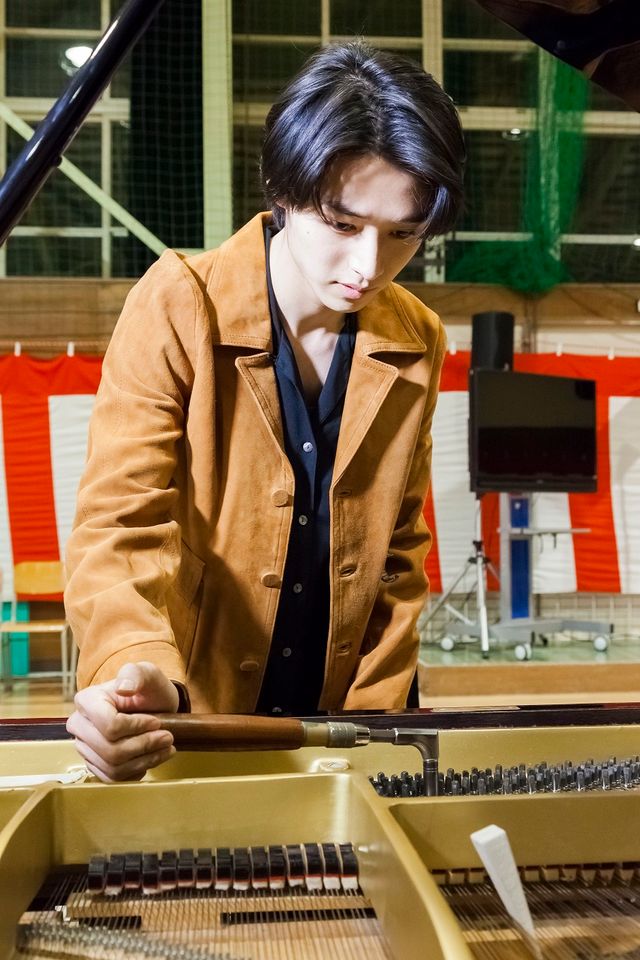 山崎賢人がピアノ調律！『羊と鋼の森』（6枚目）