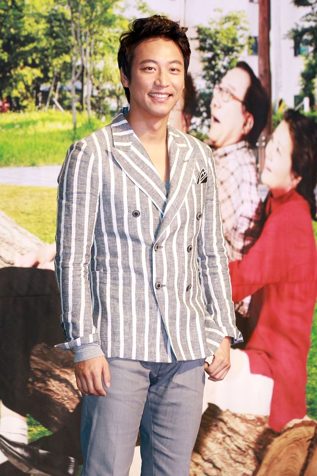 「王家の家族たち」イ・ユンジ、せりふより犬の鳴き声を研究＜韓国JPICTURES＞（7枚目）