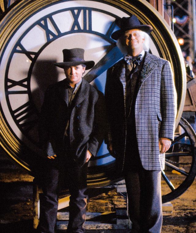 撮影の裏側やメカニックの下絵を含む！「バック・トゥ・ザ・フューチャー完全大図鑑」貴重写真ギャラリー（7枚目）