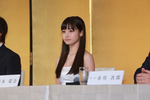 橋本環奈、映画初主演で“ヤクザの組長”に！『セーラー服と機関銃』フォトギャラリー（3枚目）