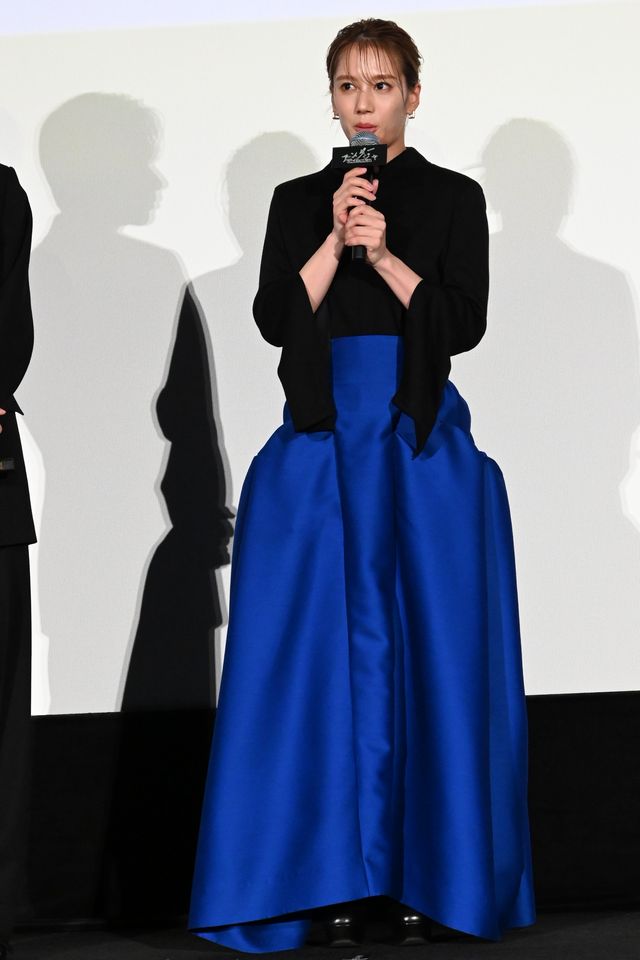 浜辺美波、白石麻衣、山本千尋ら美の競演！『アンダーニンジャ』初日舞台挨拶（24枚目）