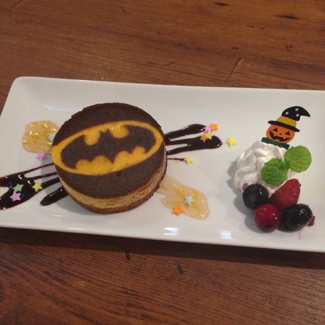 タワレコ×バットマンのコラボグッズやカフェメニューを公開！フォトギャラリー（2枚目）