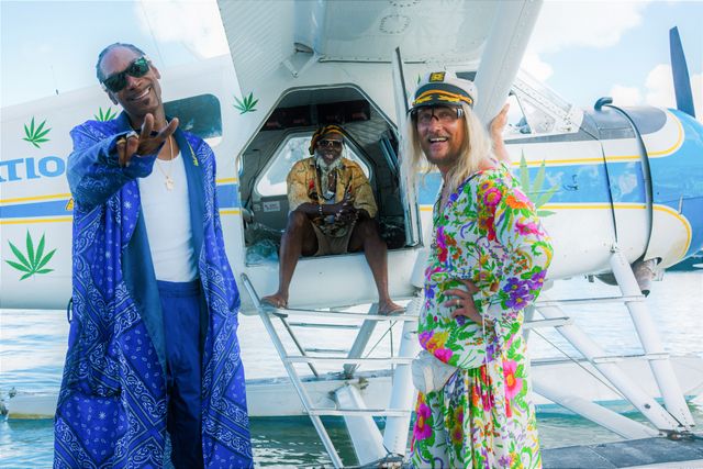 ザック・エフロンも出演!マシュー・マコノヒー『ビーチ・バム まじめに不真面目』場面写真:フォトギャラリー