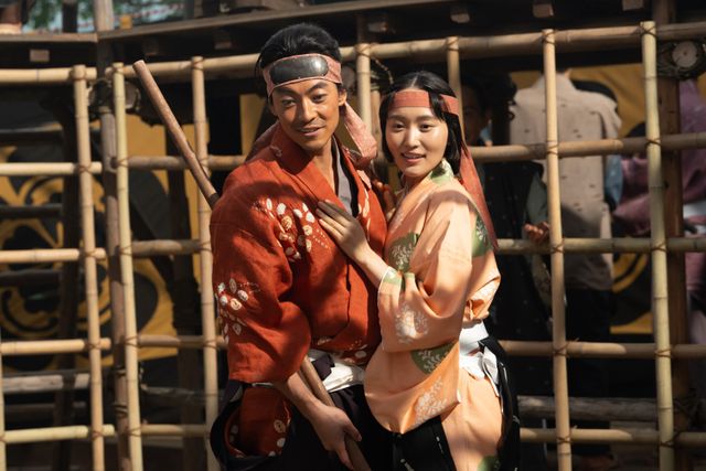 大東駿介＆菅井友香演じる利家とまつ“尾張コロシアム”に登場！「豊臣兄弟！」第5回場面写真（5枚目）