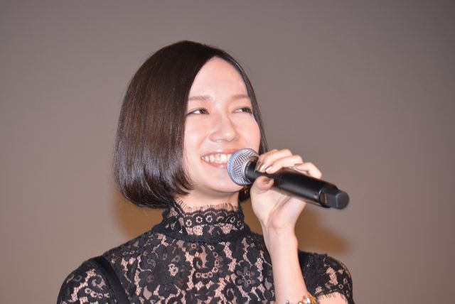 Perfume、シックなドレスで登場！映画『WE ARE Perfume -WORLD TOUR 3rd DOCUMENT』舞台あいさつフォトギャラリー（7枚目）