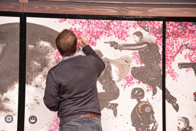 『スター・ウォーズ』豪華絢爛の襖絵もお披露目！来日会見フォトギャラリー（4枚目）