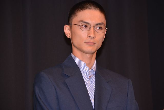 高良健吾、草刈民代を「カッコいい」と絶賛：フォトギャラリー