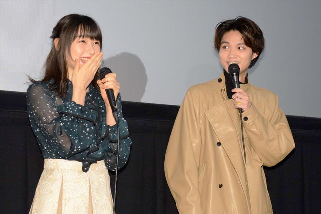 桜井日奈子＆磯村勇斗が仲良しトークで盛り上がり！『ういらぶ。』大ヒット御礼トークショー（14枚目）