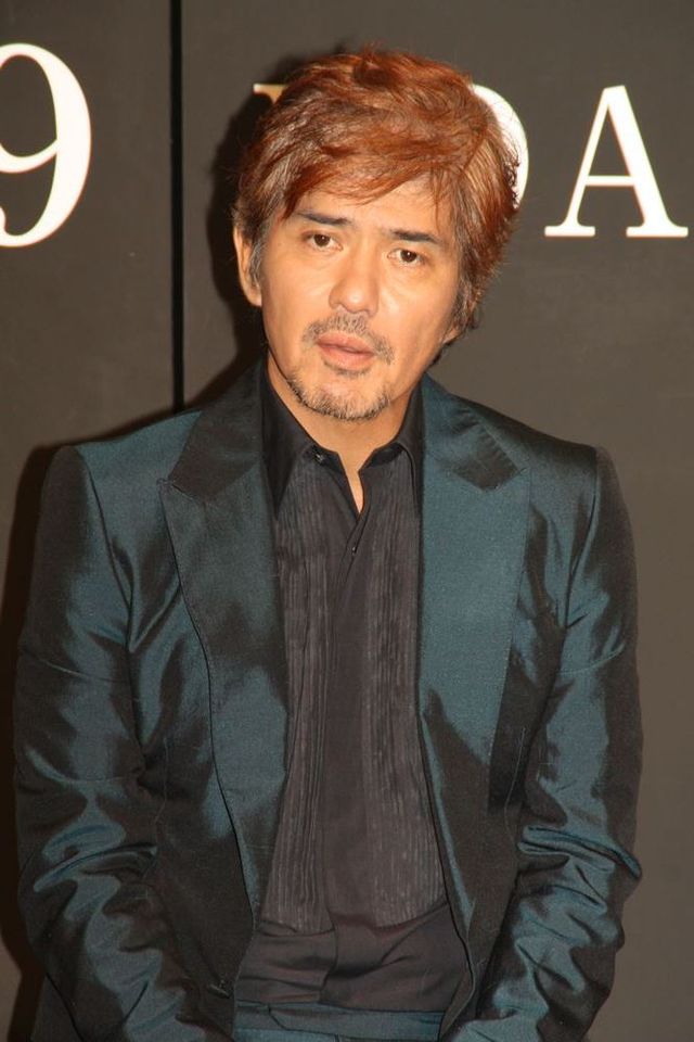 佐藤浩市＆森山未來がオシャレスーツでビシッと！『人類資金』完成報告会見フォトギャラリー：フォトギャラリー