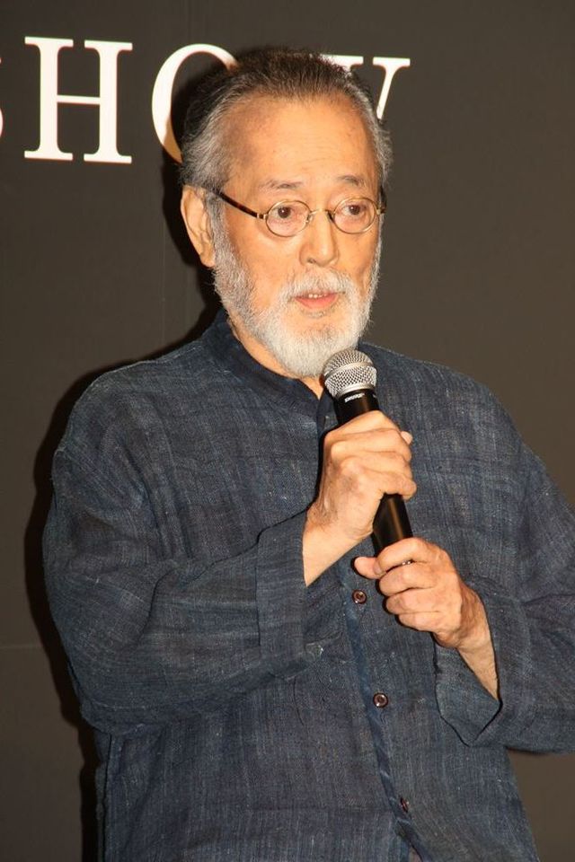 佐藤浩市＆森山未來がオシャレスーツでビシッと！『人類資金』完成報告会見フォトギャラリー（4枚目）