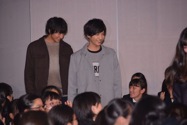 中条あやみ×小関裕太×志尊淳が女子校に！『覆面系ノイズ』公開直前イベント（5枚目）