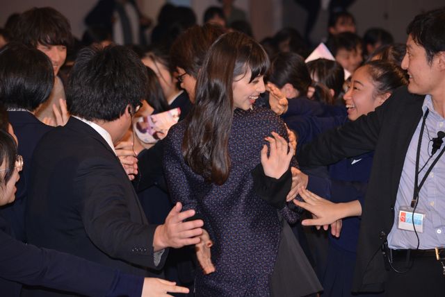 中条あやみ×小関裕太×志尊淳が女子校に！『覆面系ノイズ』公開直前イベント（11枚目）