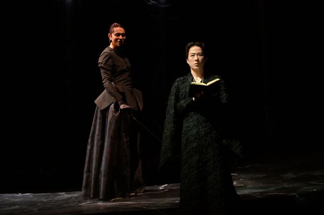 「サド侯爵夫人」舞台写真：フォトギャラリー