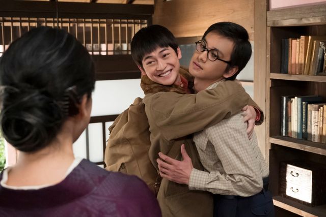 健太郎（高橋文哉）がやってきて…「あんぱん」第13週「サラバ　涙」第64回：フォトギャラリー