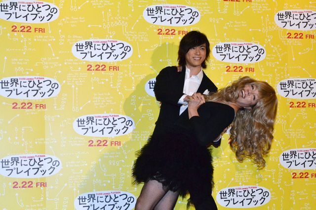 塩谷瞬、KABA.ちゃんと「再起」の濃厚ダンスを披露！　役者としての成長を誓う！　画像ギャラリー（4枚目）