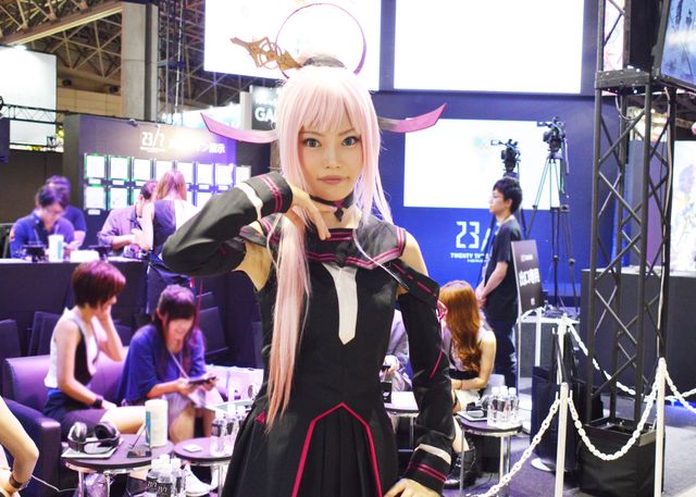 今年も美女ぞろい！東京ゲームショウ2017コンパニオンさんたち！（28枚目）