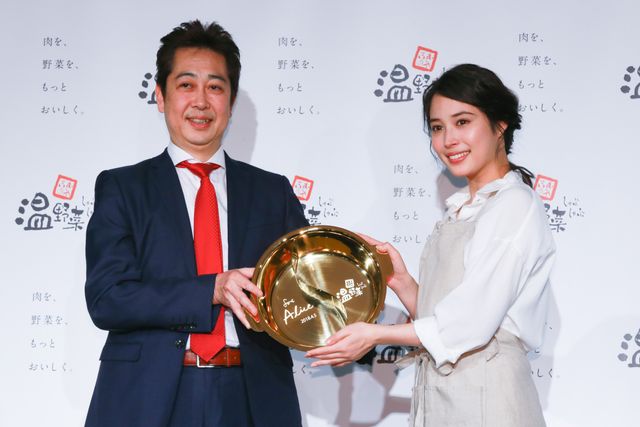 広瀬アリス、エプロン姿がかわいい！新CM発表会（5枚目）