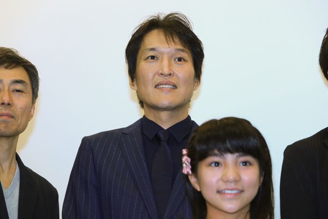 千原ジュニア、川谷絵音ら登場！映画『ごっこ』初日舞台あいさつ（5枚目）