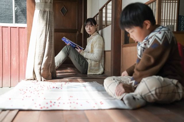 様子見…「舞いあがれ！」第58回の場面写真：フォトギャラリー