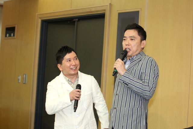 爆笑問題・田中、笑顔で結婚報告！　「ポンポコ婚」と命名で流行語大賞も視野　画像ギャラリー：フォトギャラリー