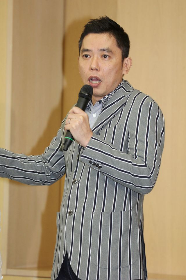 爆笑問題・田中、笑顔で結婚報告！　「ポンポコ婚」と命名で流行語大賞も視野　画像ギャラリー（4枚目）