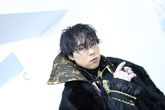 かっこよさ全開！映画『仮面ライダーガヴ』中島颯太＆世界インタビュー撮り下ろしカット（5枚目）