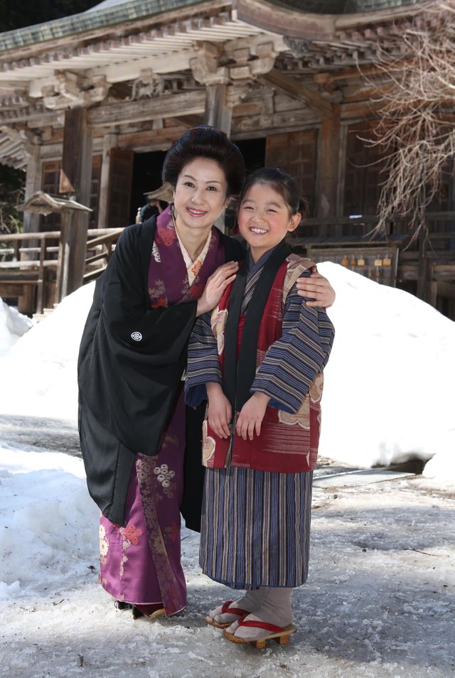 新旧おしんの2ショット写真満載！映画『おしん』撮影現場フォトギャラリー：フォトギャラリー