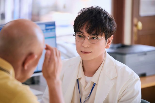 生坂政臣医師は、松本の「ドラマを見た人の心に何かを残せる作品にしたい」という言葉に震えたという