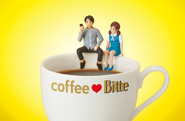 内田篤人選手がコップのフチに舞い降りる…「フチ田篤人」フォトギャラリー（6枚目）