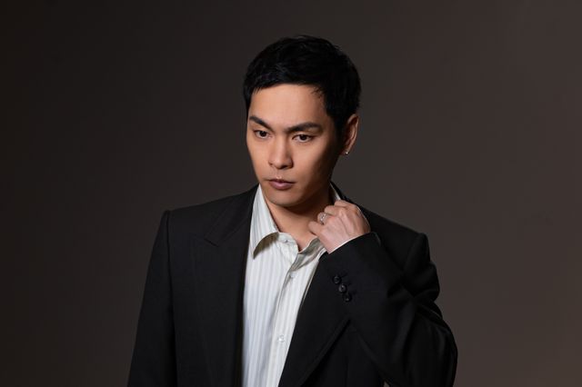 柳楽優弥、Netflixシリーズ「九条の大罪」インタビュー撮りおろしカット（4枚目）