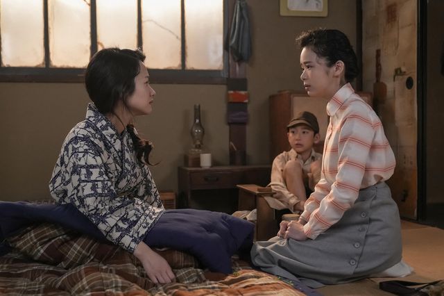 おミネ（田中麗奈）にある相談をして…「ブギウギ」第95回の場面写真（4枚目）