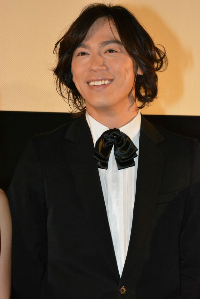 熊切あさ美、愛之助の前でダンス！映画『歌舞伎町はいすくーる』初日舞台あいさつフォトギャラリー：フォトギャラリー