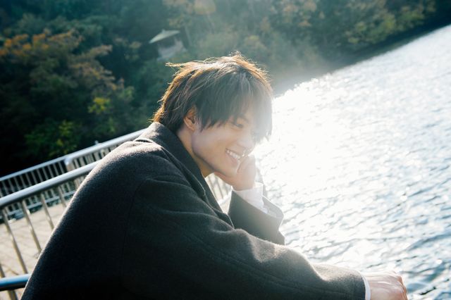 佐野勇斗の笑顔にドキッ！「佐野勇斗カレンダー 2020.4-2021.3」先行カット（4枚目）