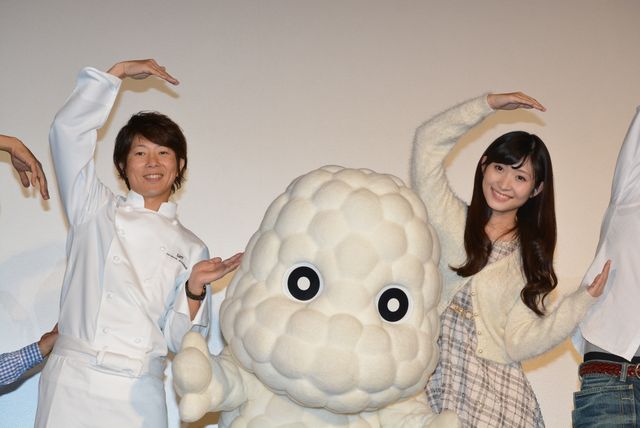 川越シェフ、声の仕事に意欲！　「料理人と声優は似ている部分がある」　画像ギャラリー（3枚目）