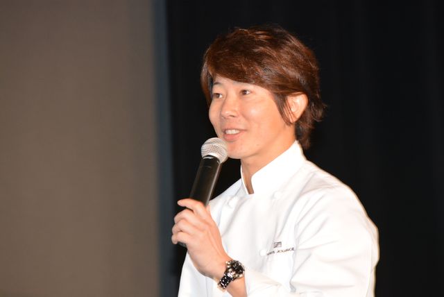 川越シェフ、声の仕事に意欲！　「料理人と声優は似ている部分がある」　画像ギャラリー（4枚目）