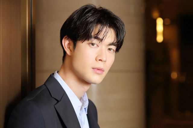 宮沢氷魚が魅せる…『騙し絵の牙』インタビューカット（2枚目）