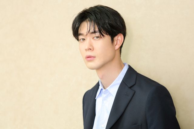 宮沢氷魚が魅せる…『騙し絵の牙』インタビューカット（12枚目）