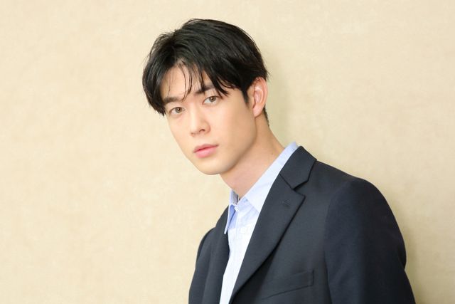 宮沢氷魚が魅せる…『騙し絵の牙』インタビューカット（13枚目）