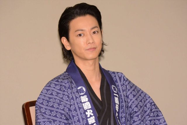 綾瀬はるか＆竹野内豊＆佐藤健「義母と娘のブルース」制作発表会見へ（8枚目）