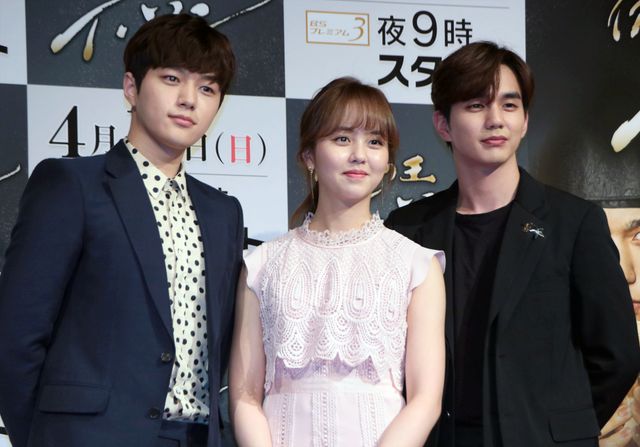 ユ・スンホ、キム・ソヒョン、INFINITE エルが来日！「仮面の王 イ・ソン」取材会（19枚目）