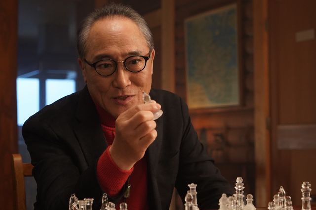 亀山薫、絶体絶命の窮地に…「相棒season23」第15話場面カット（4枚目）