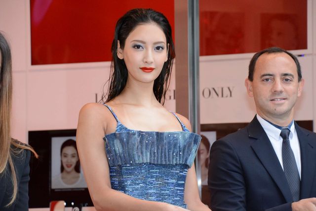 菜々緒、ラグジュアリーなドレス姿で登場！「GIORGIO ARMANI beauty POP-UP STORE “ARMANI BOX” オープニングセレモニー」ギャラリー（7枚目）